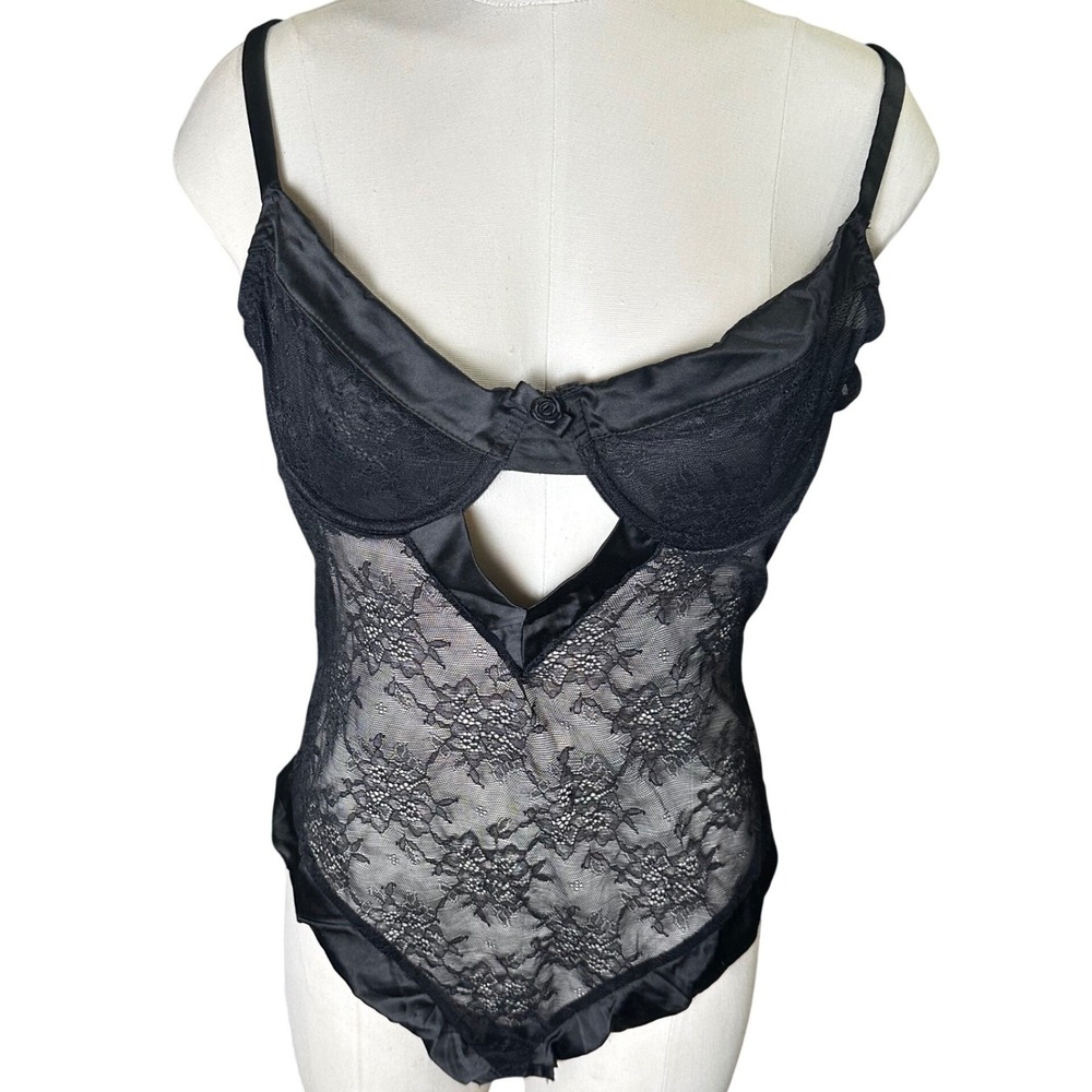 Fantasy Lingerie Teddy Bodysuit Womens M/L Black Floral Lace Satin Cutout‎ Rose